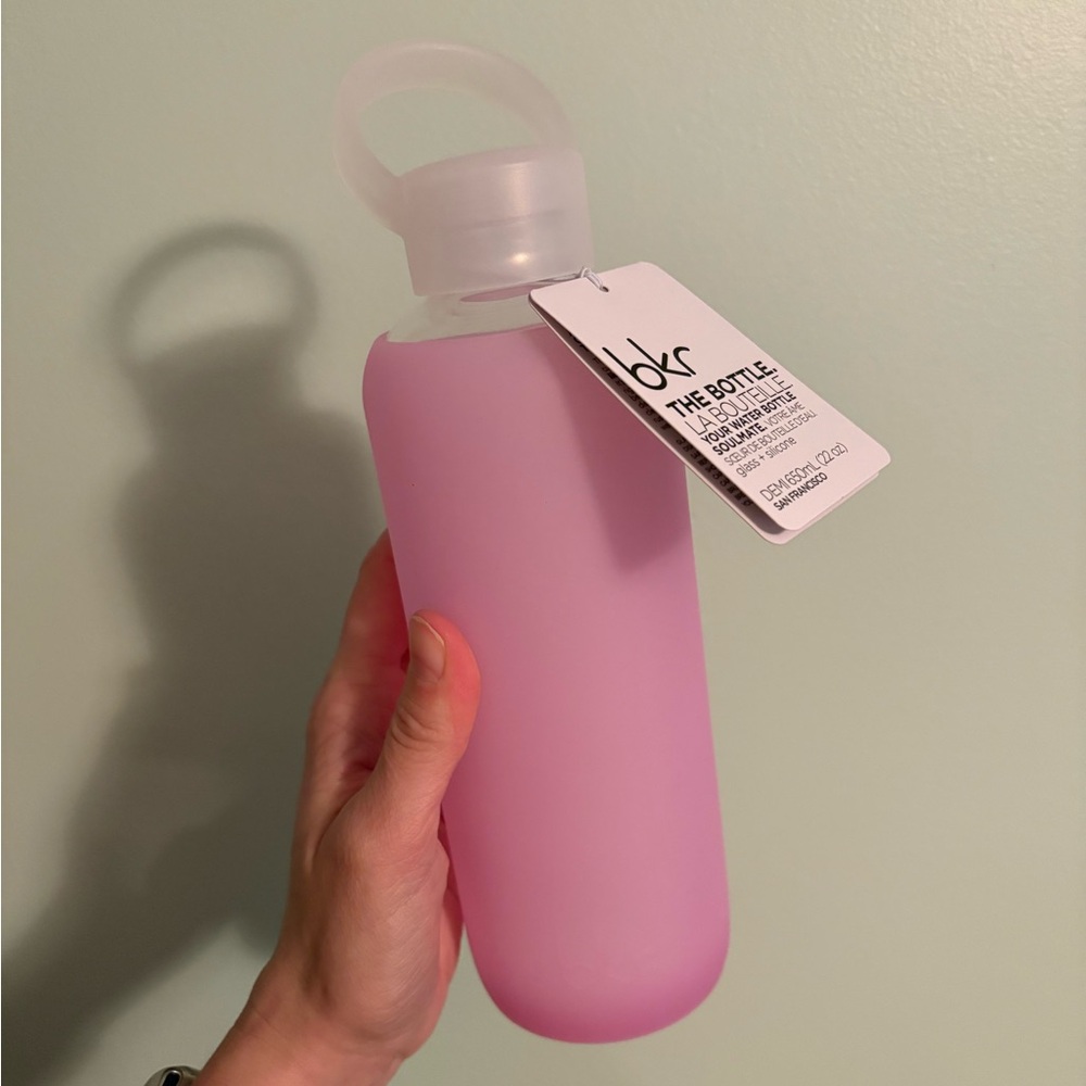 bkr Demi Water Bottle in Cake